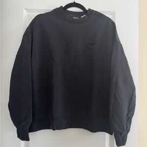 Levi's Men's Charcoal Crewneck Sweater